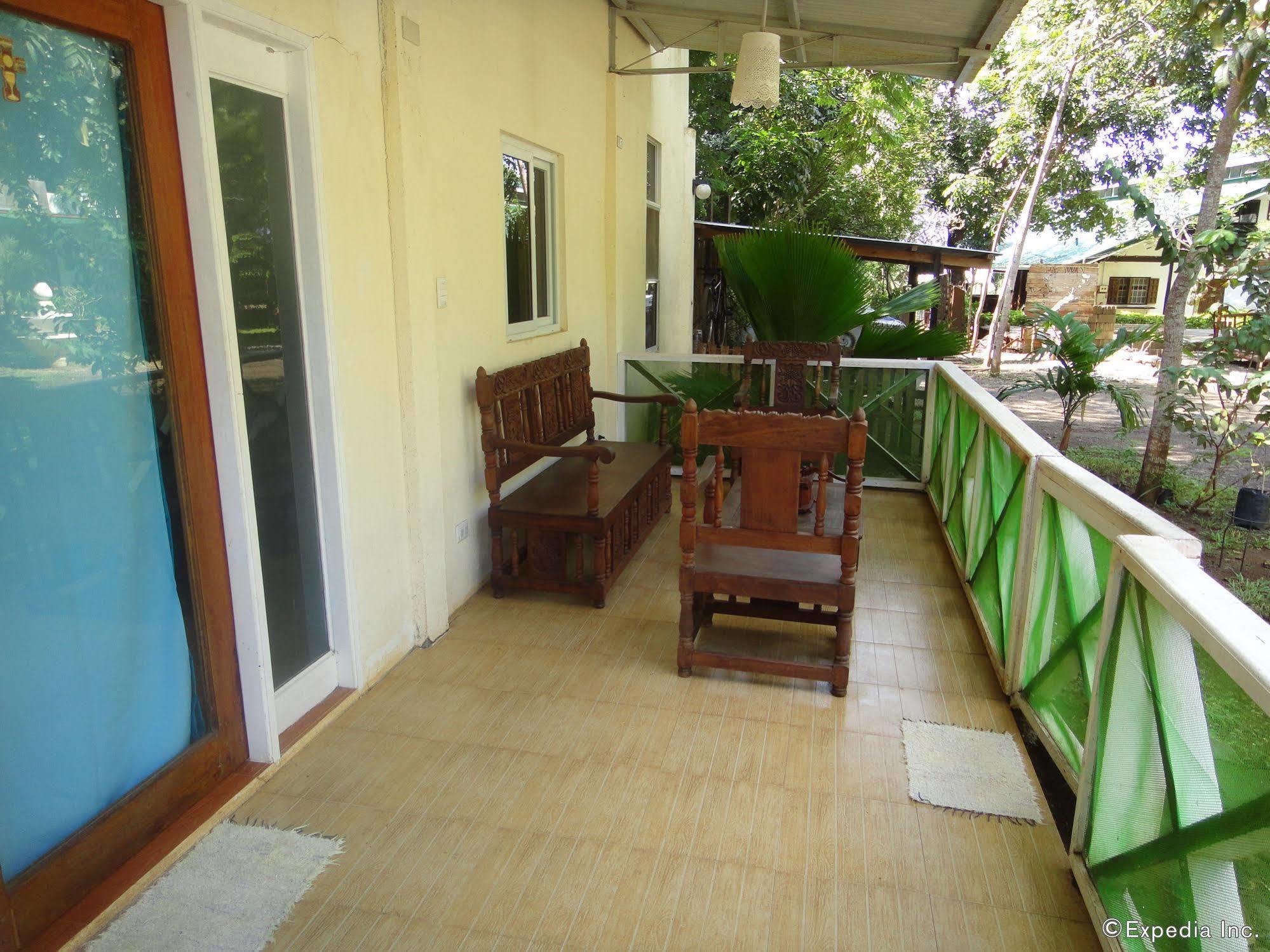By The Bay, Jacana Bed & Breakfast Puerto Princesa Eksteriør billede
